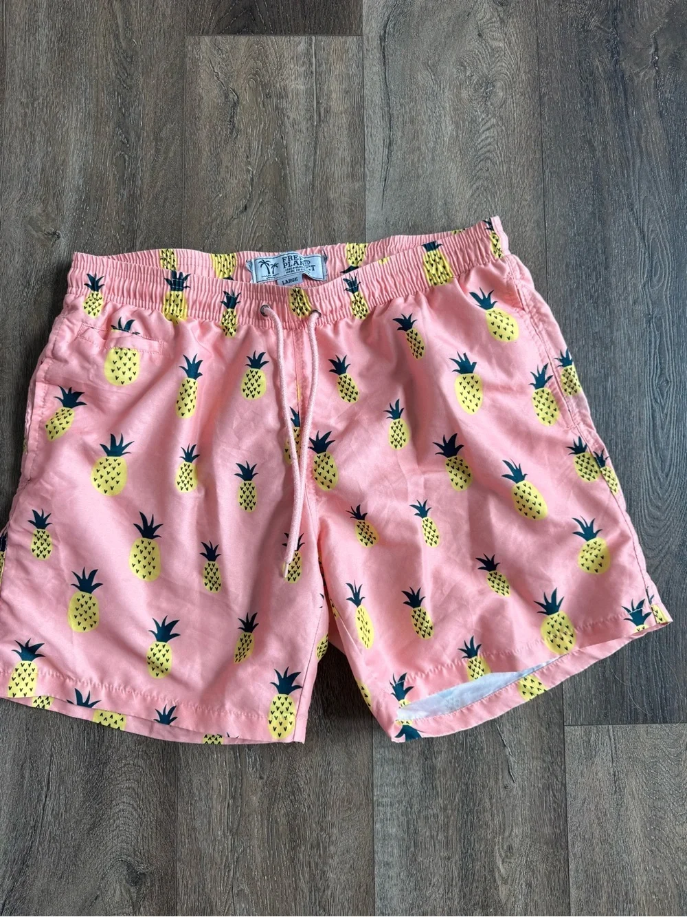 Free Planet Coral Pineapple Swim Shorts Size Large